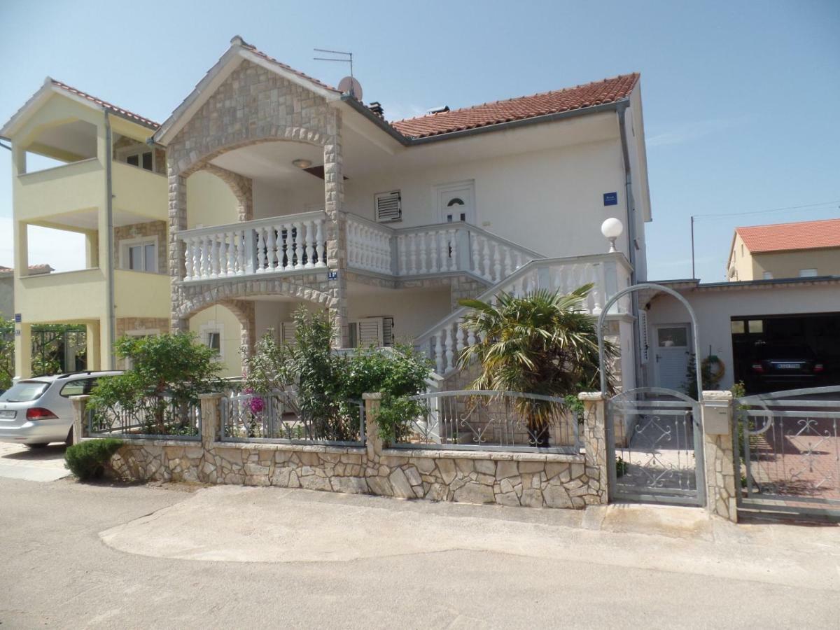 Ivo Apartment Vodice Luaran gambar